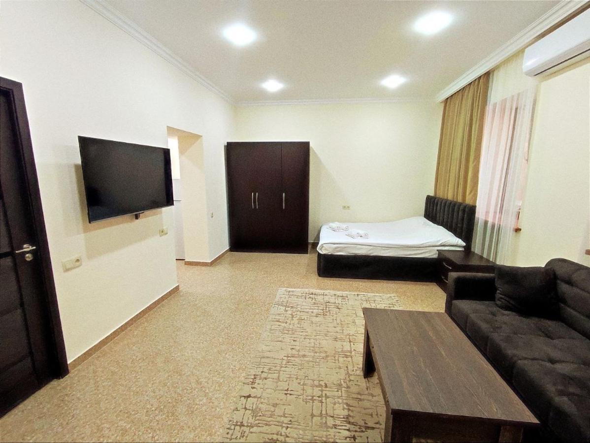 Aygestan Apartments Erevan Exterior foto
