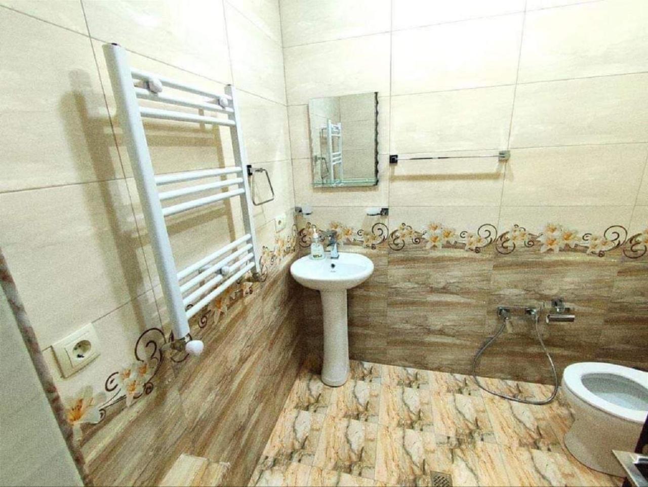 Aygestan Apartments Erevan Exterior foto